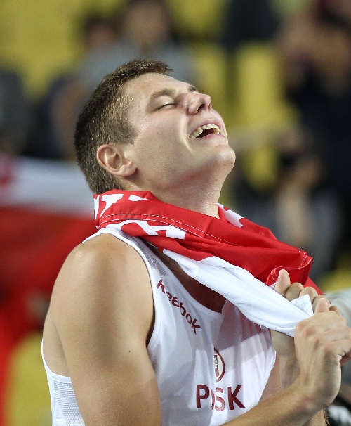 包含波兰选手在举重项目中勇夺金牌,实现突破的词条 包含波兰选手在举重项目中勇夺金牌,实现突破的词条