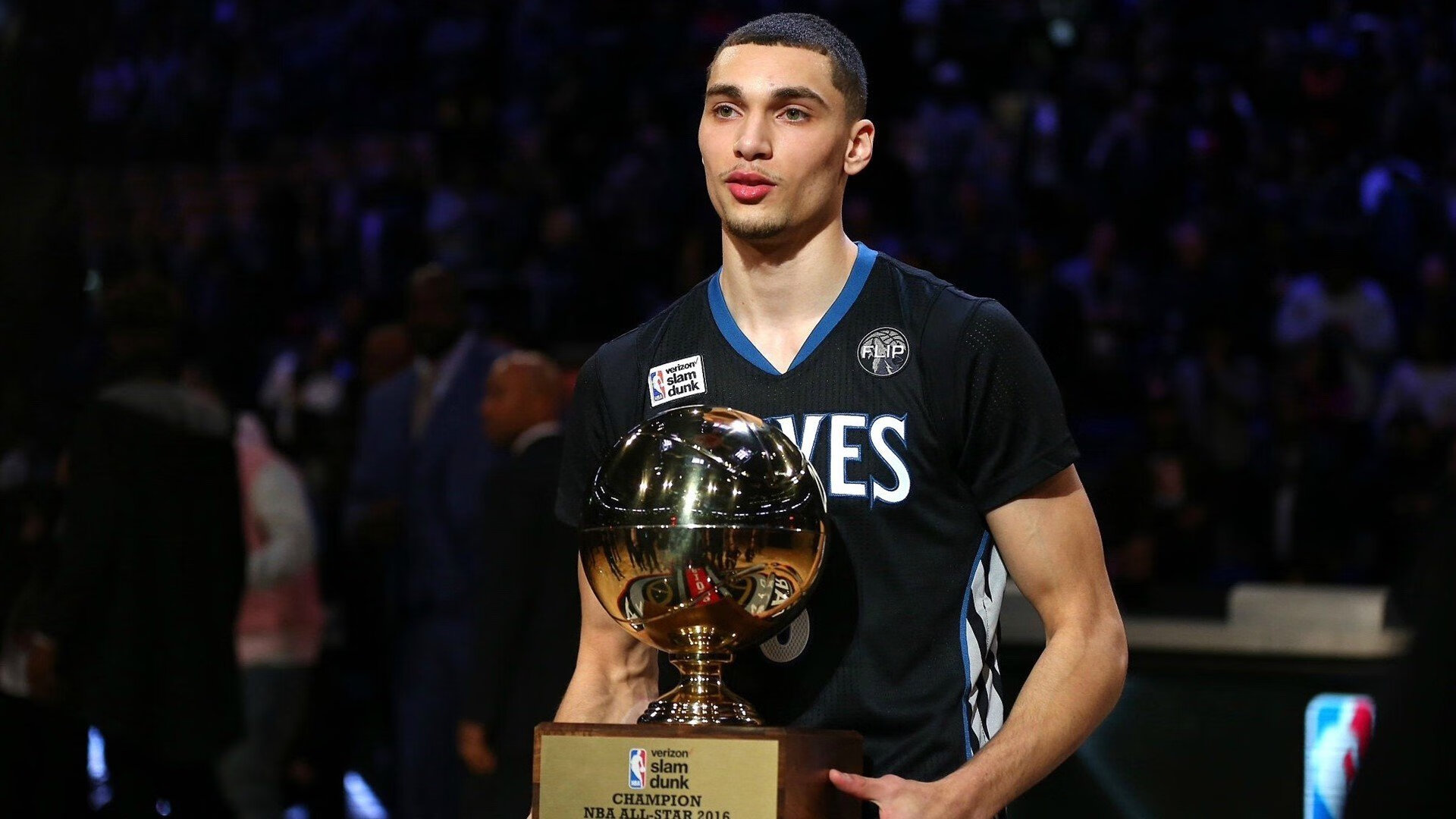 跨界传奇，萨卡从绿茵场到NBA总决赛的防守艺术