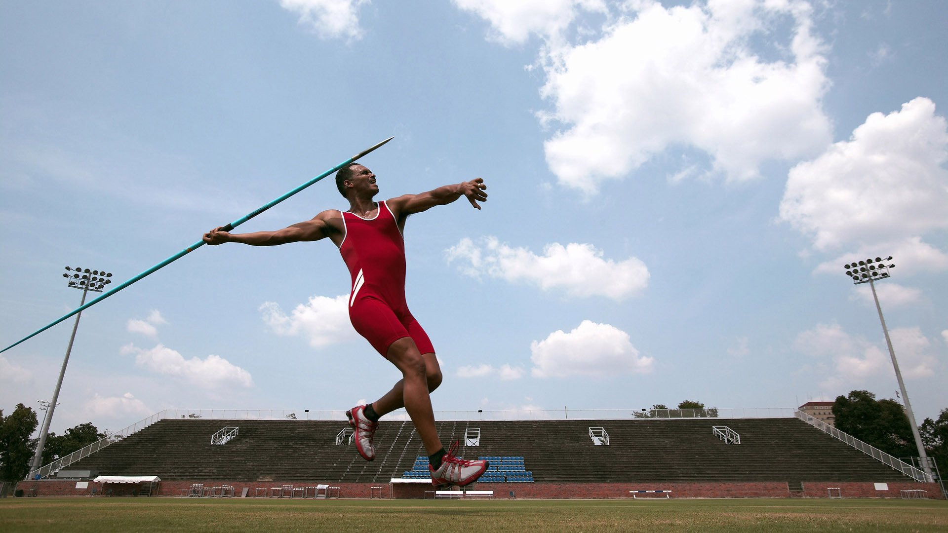 奥运周期关键战之夜,拉什福德压制级发挥点燃晋级之路